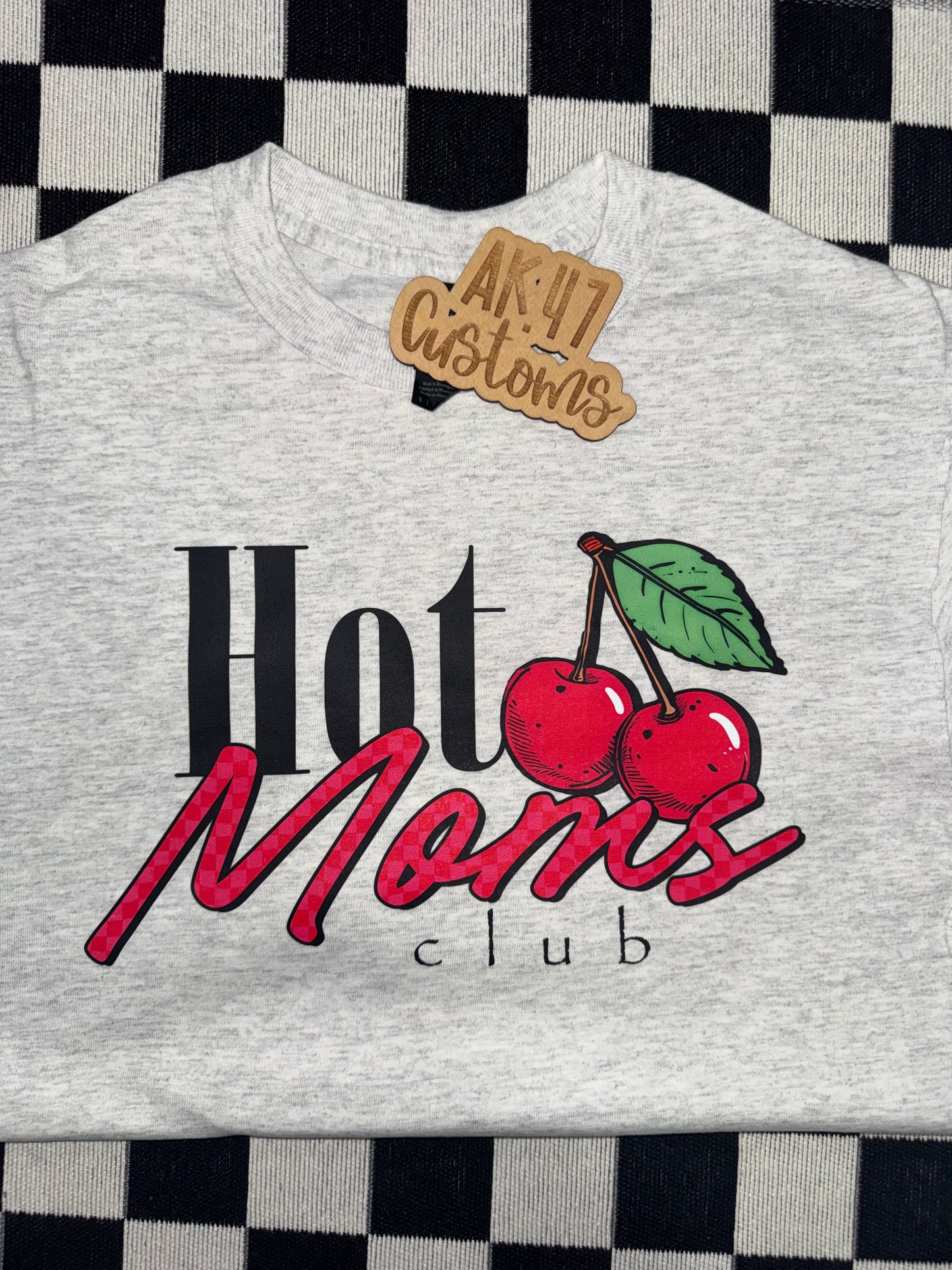 Hot Moms Club - Small