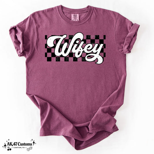 Checkered Wifey