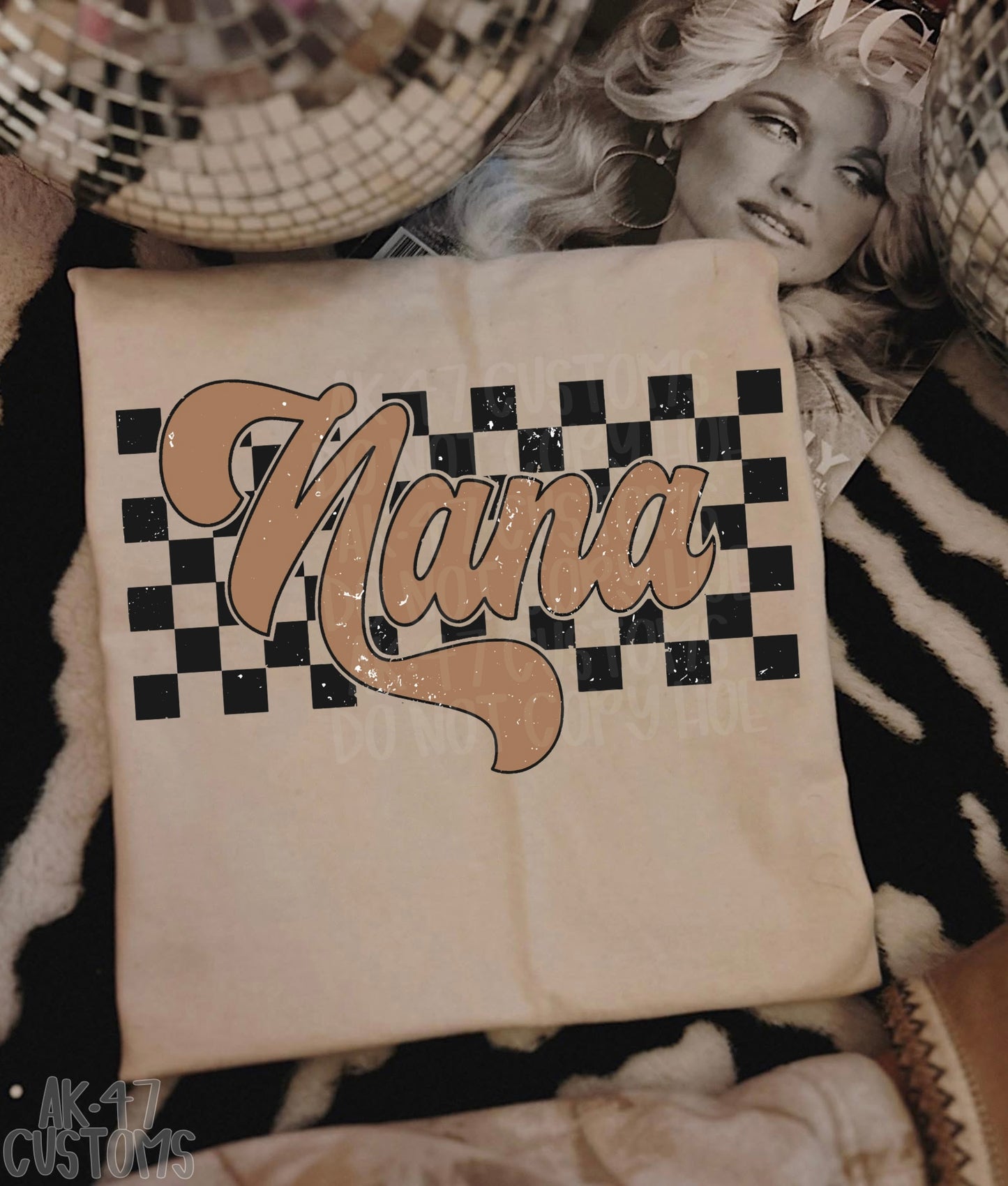 Nana Checkered